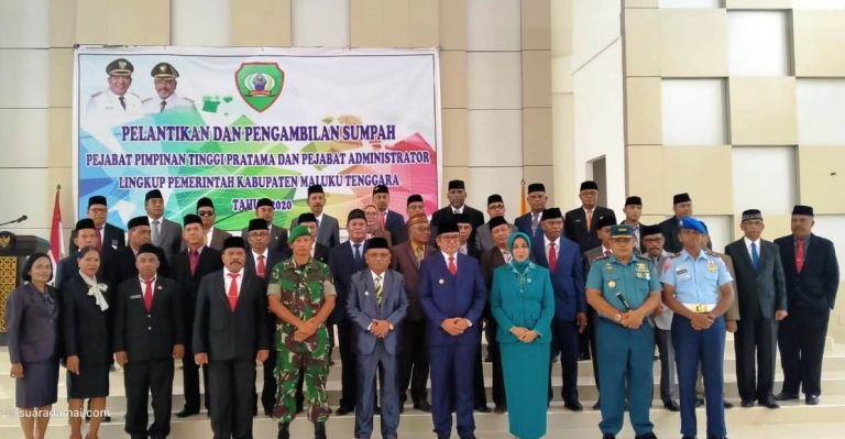 Bupati Malra Lantik 34 PPTP dan PA