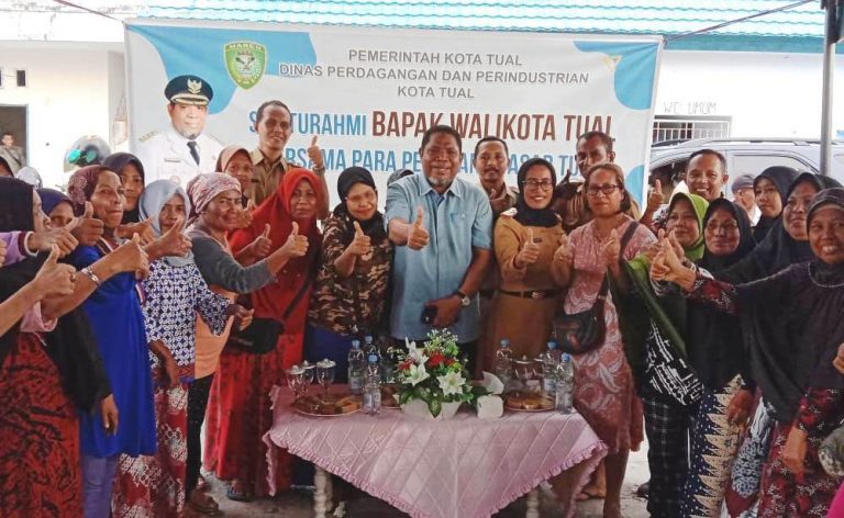 Tingkatkan Ekonomi, Pemkot Tual Bangun dan Benahi Pasar