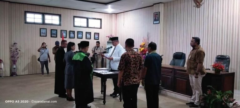 Tak Mau Digugat, Bupati Lantik Notanubun dan Toatubun