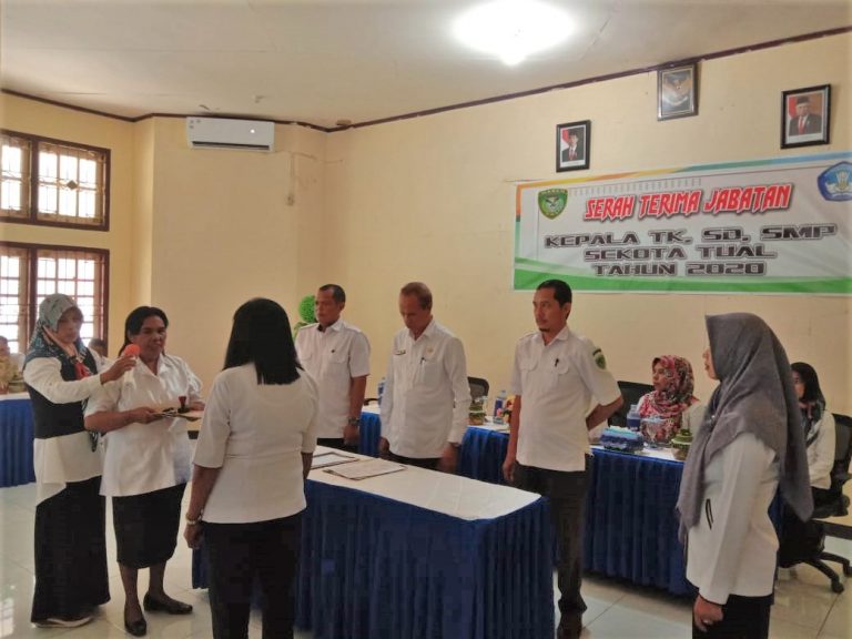 Renhoat: Jabatan Kepala Sekolah Hanya Tugas Tambahan