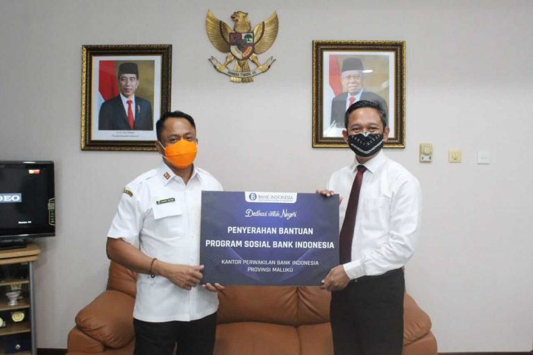 BI Maluku Serahkan Bantuan APD bagi Para Medis