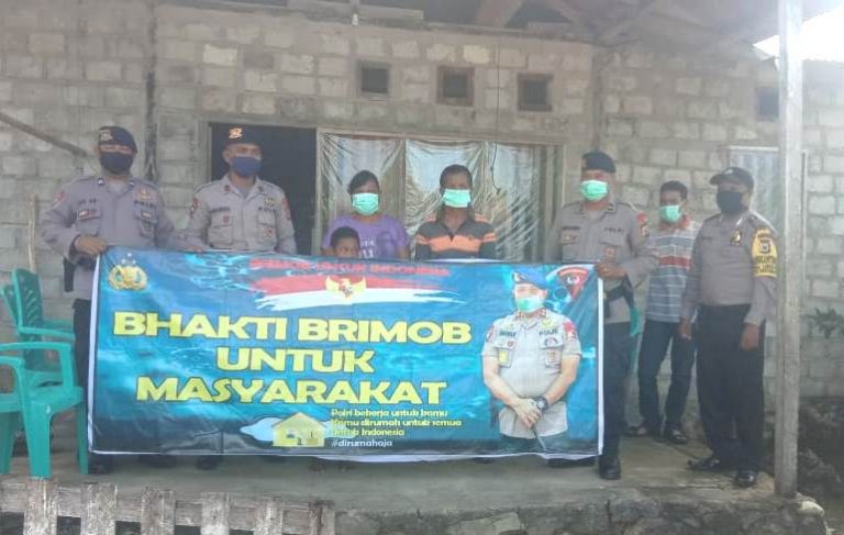 Bhakti Brimob, Kompi III Batalion C Bagikan Paket Sembako