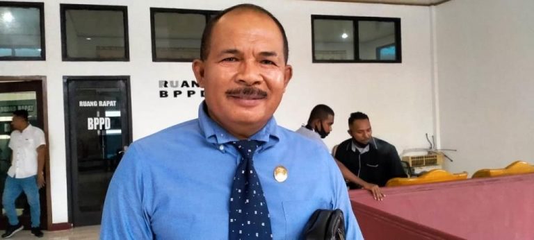 Tanggapi Polemik Jabatan Kepala Ohoi, Komisi I DPRD Malra Akan Kunker ke Sejumlah Ohoi Tanggapi Polemik Jabatan Kepala Ohoi, Komisi I DPRD Malra Akan Kunker ke Sejumlah Ohoi