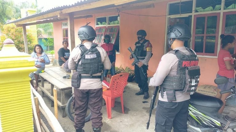 Brimob Kompi 1 Yon C Pelopor Patroli Kawasan Rawan Kriminalitas