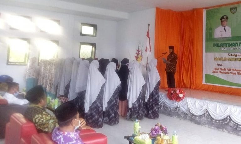 Wali Kota Tual Hadiri Pelantikan Majelis Ta’lim Kecamatan Dullah Selatan