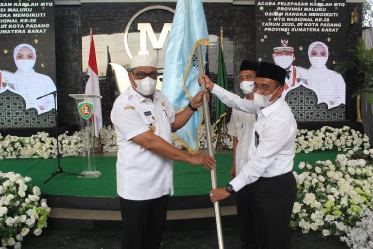 Gubernur Lepas Kafilah Maluku Ke Ajang MTQ Nasional di Sumatera Barat