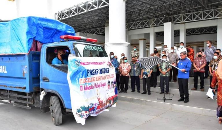 Jelang Natal dan Tahun Baru, Pemkab Malra Gelar Pasar Murah dan Operasi Mitan Jelang Natal dan Tahun Baru, Pemkab Malra Gelar Pasar Murah dan Operasi Mitan