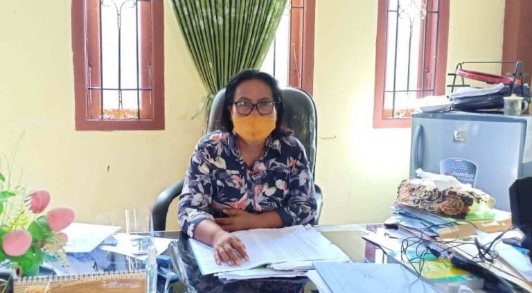 Distan Gandeng Petani di Tual Mulai Tanami Bibit Hortikultura Bantuan Kemenpan Distan Gandeng Petani di Tual Mulai Tanami Bibit Hortikultura Bantuan Kemenpan