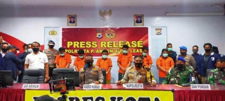 Polresta Ambon Kejar Komplotan Penjual Senjata