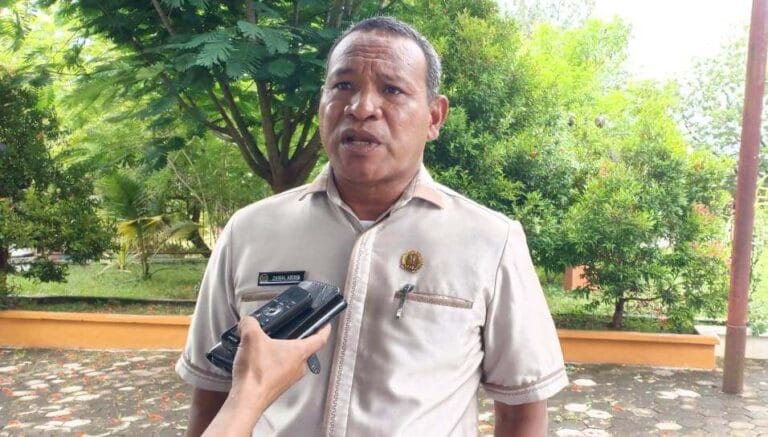 Anggota DPRD Kota Tual Zainal Gainal Abidin Kabalmay. Foto: Ludwiena Maturbongs