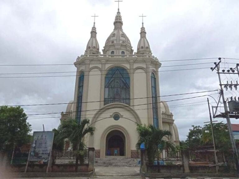 Bupati Malra Bilang Gereja Ohoijang Diresmikan Juni Mendatang