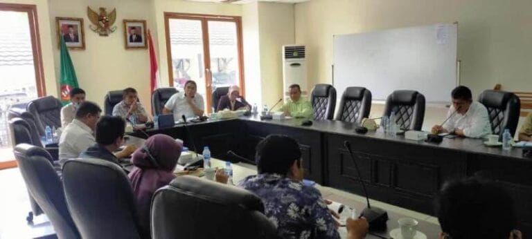 Komisi III DPRD Maluku Tunda Pengawasan