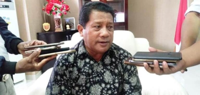 Ketua DPRD Provinsi Maluku Lucky Wattimury, Rabu (17/3/2021). Foto: Chintia Samangun