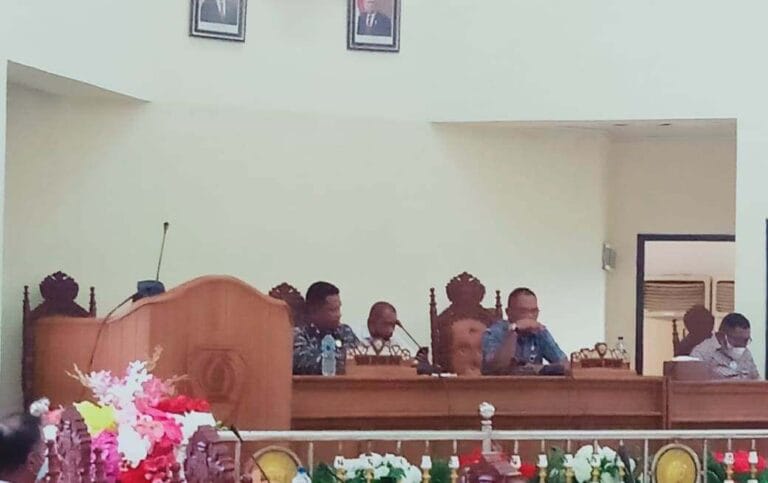 DPRD Malra Tagih Janji Pemda Beri Solusi Tenaga Kesehatan dan Guru.