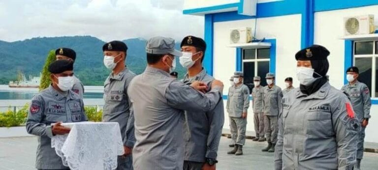 Puluhan Personel Bakamla Zona Maritim Timur Selesai Latihan Operasi