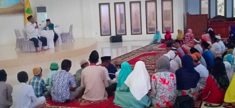 Berbagi Berkah Ramadan, Walikota Tual Buka Puasa Bersama Anak Yatim Berbagi Berkah Ramadan, Walikota Tual Buka Puasa Bersama Anak Yatim