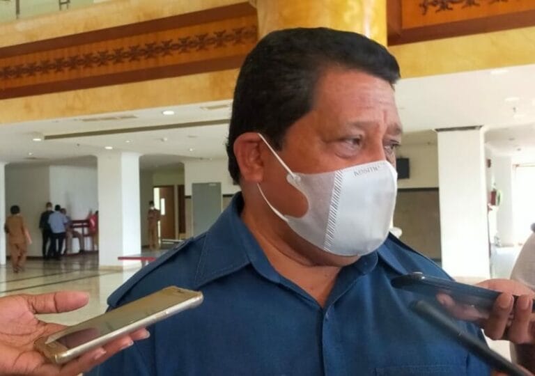 Pesan Ketua DPRD Maluku: Ciptakan Ramadhan Yang Sejuk dan Damai