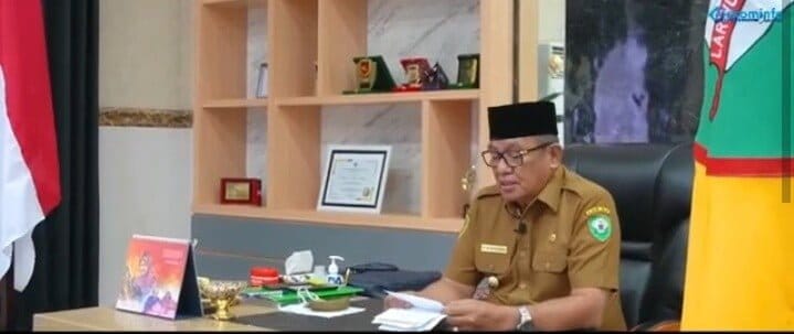 Bupati Malra Imbau Masyarakat Tetap Jaga Prokes Saat Idul Fitri Bupati Malra Imbau Masyarakat Tetap Jaga Prokes Saat Idul Fitri