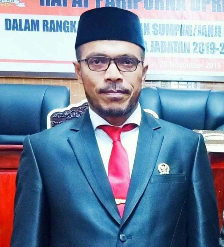 Ketua DPRD Tual: Seluruh Agenda Sidang Sesuai Kebutuhan dan Prioritas Lapangan Ketua DPRD Tual: Seluruh Agenda Sidang Sesuai Kebutuhan dan Prioritas Lapangan