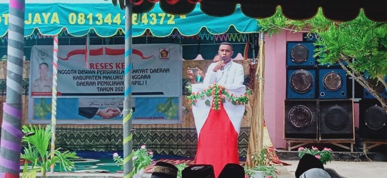 Anggota DPRD Kabupaten Maluku Tenggara Willibrodus