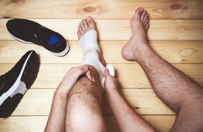 Tidak Percaya Diri Karena Bau Kaki, Atasi Dengan Cara Ini