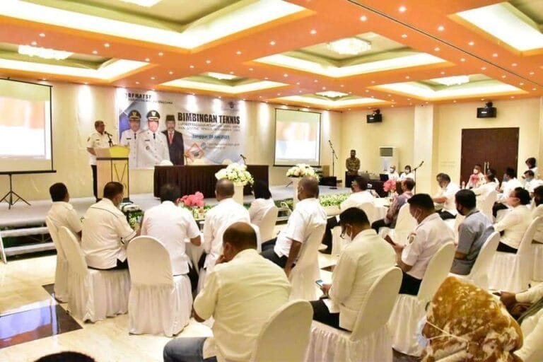 Bupati Malra Sebut Pentingnya Bimtek LKPM Online dan OSS Bagi Pelaku Usaha