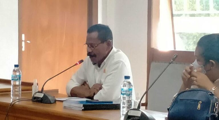 Albert Jamlean Terpilih secara Aklamasi Jadi Wakil Ketua Bapemperda Malra