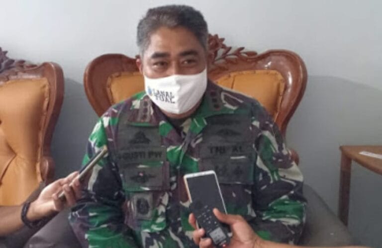 Lanal Tual Ajak Orang Tua Vaksinasi Anak Usia 12-17 Tahun