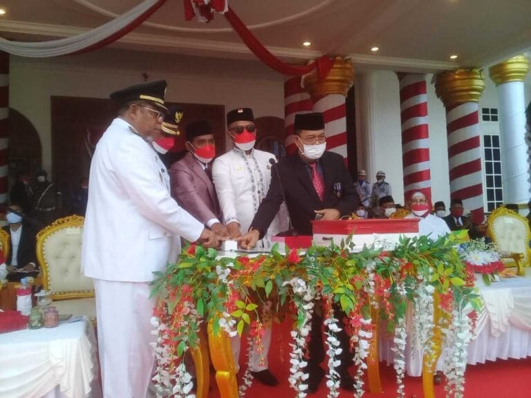 Menuju Kota Religi, Walikota Tual Launching Program Buta Aksara Al Qur’an
