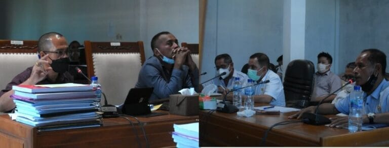 Komisi II DPRD Kabupaten Maluku Tenggara menggelar Rapat Dengar Pendapat (RDP) dengan Rumah Sakit Umum Daerah (RSUD) Karel Sadsuitubun di ruang rapat komisi II, Rabu (18/8/2021). Foto: Labes Remetwa