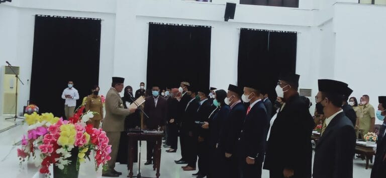 Bupati Lantik Sejumlah Pejabat ASN Eselon III dan IV lingkup Kabupaten Malra