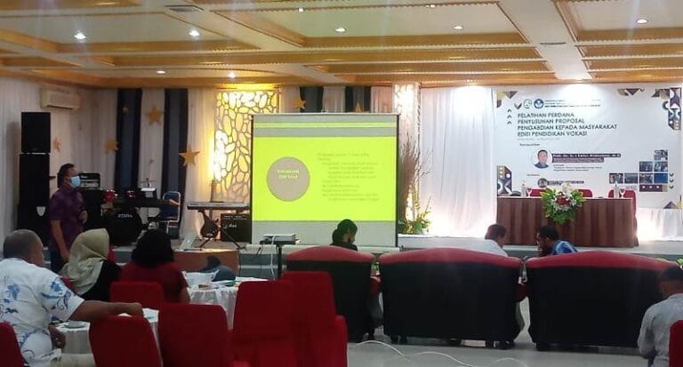 Polikant Gelar Pelatihan Perdana Penyusunan Proposal Pengabdian Masyarakat Edisi Vokasi