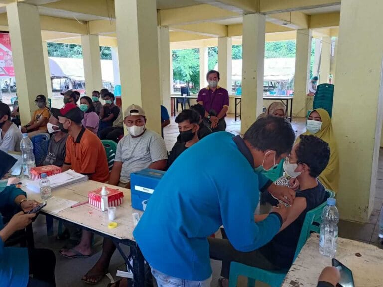 Dinkes Tual Optimis Target Vaksinasi 50 Persen Terlampaui