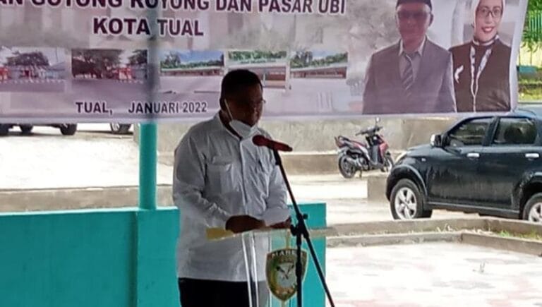 Kepala Dinas Koperasi dan Usaha Mikro, Kecil, dan Menengah (UMKM) Kota Tual Ridwan Fadirubun. Foto: Fredy Jamrewav