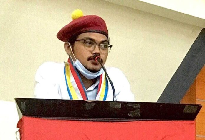 Ketua Presidium Perhimpunan Mahasiswa Katolik Republik Indonesia (PMKRI) Cabang Ambon Christian A. D. Rettob. Foto: Dokpri