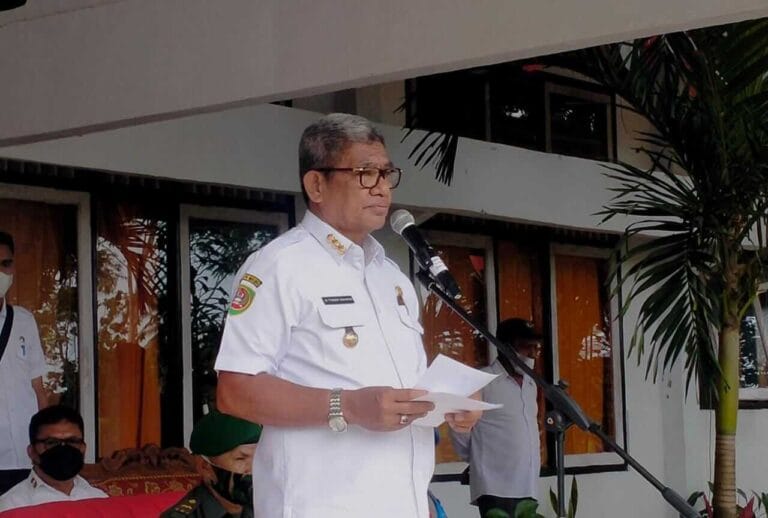Bupati Malra Minta Satlinmas Tanggap terhadap Persoalan di Ohoi