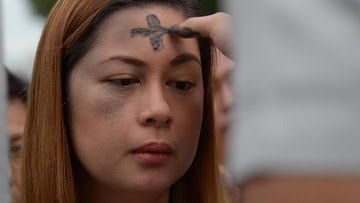 Rabu Abu, Tanda Pertobatan Umat Katolik