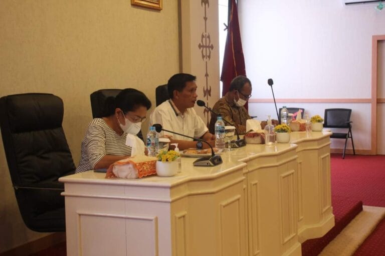 Tingkatkan Pelayanan Publik, Penjabat Wali Kota Minta Pimpinan OPD Lakukan Inovasi