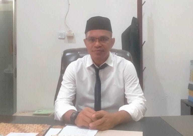 DPRD Malra Gilir Pimpinan dan Anggota Alat Kelengkapan Dewan DPRD Malra Gilir Pimpinan dan Anggota Alat Kelengkapan Dewan