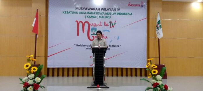 Sekertaris Daerah Maluku Sadali Ie dalam sambutannya sebelum membuka Muswil KAMMI ke IV
