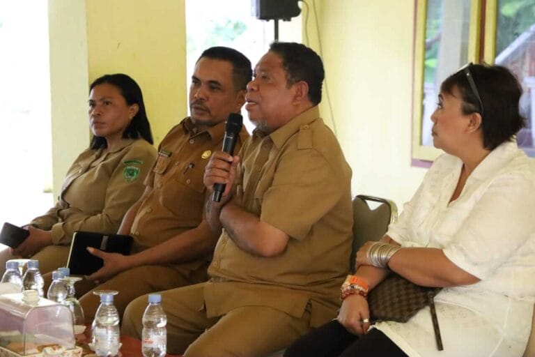 Pemkot Tual Bantu Bangun 20 Rumah Warga Lupus di Tual dan Malra