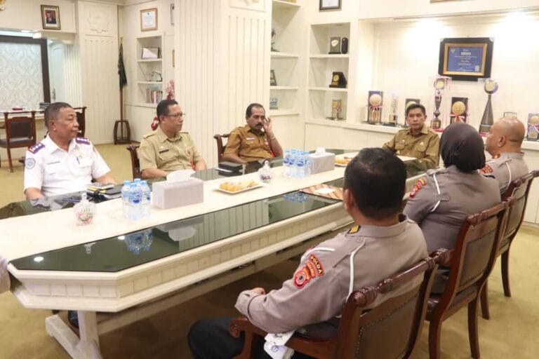 Pasang ETLE, Wattimena Janji Akan Tertibkan Masyarakat Lewat Sosialisai