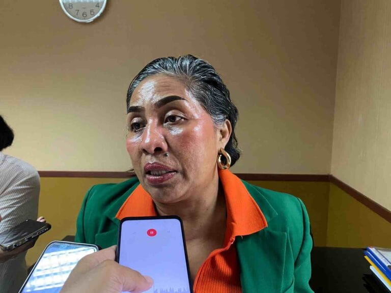 Anggota DPRD Maluku, Saudah Tuankota Tethool