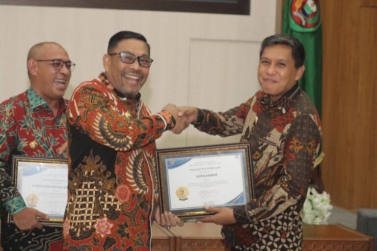 Serahkan DIPA Dan Alokasi TKDD TA.2023 Provinsi Maluku, Gubernur Ingatkan Tiga Hal Dan  Arahan Presiden