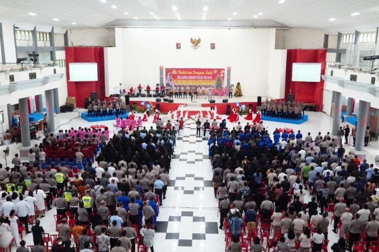 Keluarga Besar Polda Maluku Gelar Syukuran Natal Bersama