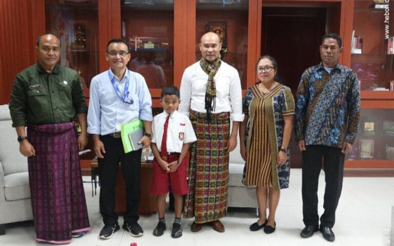 Nono dari NTT, Bocah Jenius Sang Juara Matematika Dunia, Jurusnya Baca Alkitab dan Minum Air Kelor