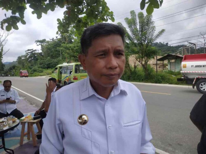 Pejabat Wali Kota Ambon, Bodewin Wattimena.