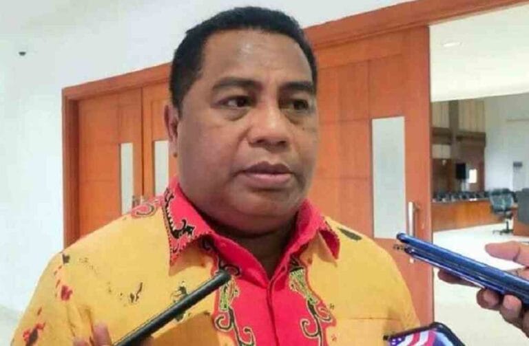 Ketua DPRD Maluku Ingatkan OPD Jamin Aktivitas Mudik Berjalan Lancar