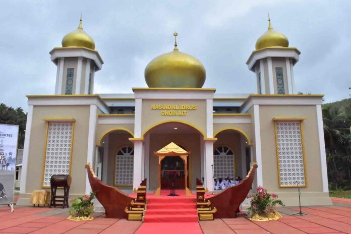 Masjid Al-Idrus Ohoiwait. Sumber foto: Facebook Infohumas Malra