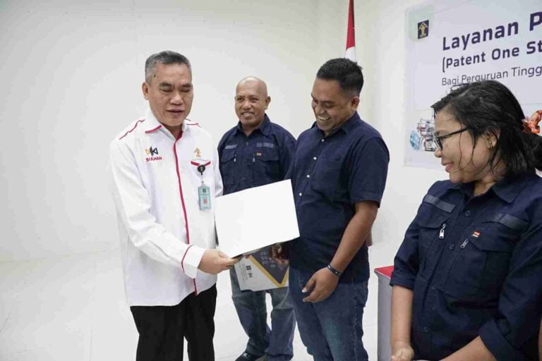 Usai Terima Pendampingan, 11 Inventor di Maluku Terima Sertifikat Paten
